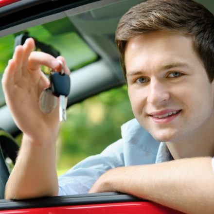 Advantages of Taking a Pre-License Driving Course