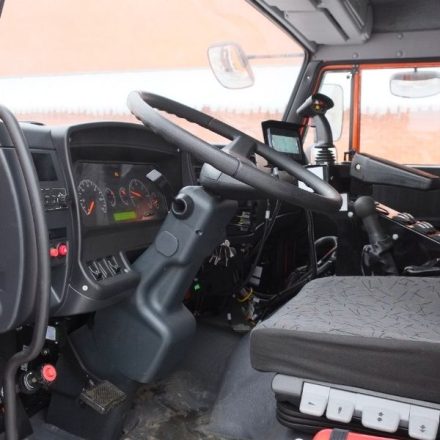 What to Look For When Buying New Semi Truck Seats