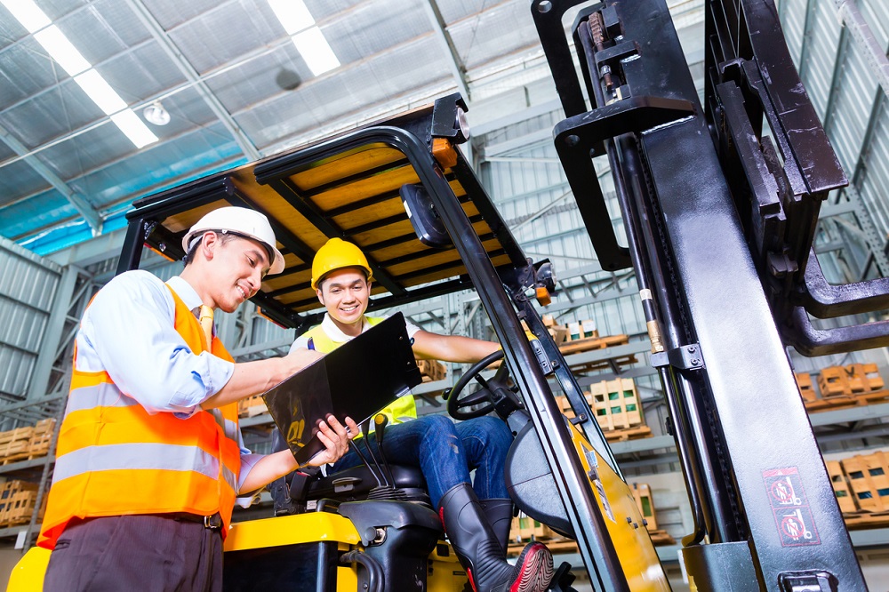 Elevate Your Forklift Skills: Tips to find Melbourne’s Top License Trainers