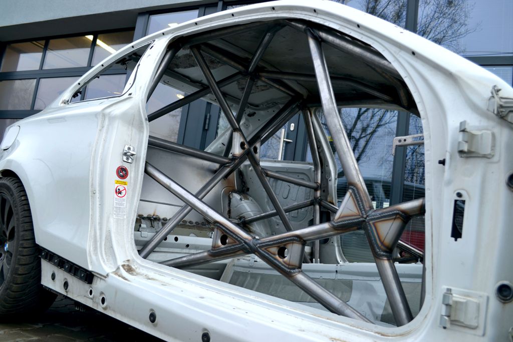 Is Your Car’s Roll Cage Strong Enough To Keep You Safe?